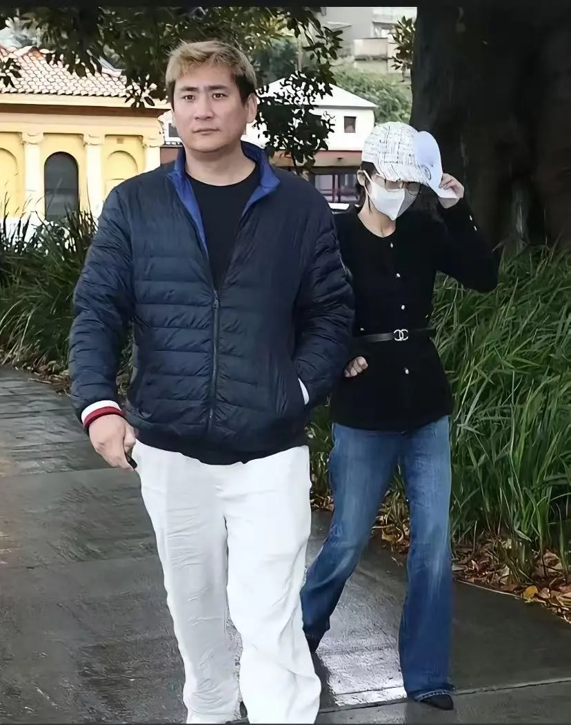 欧洲天龙人杨兰兰及保镖